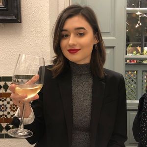 Meet your Posher, Madie